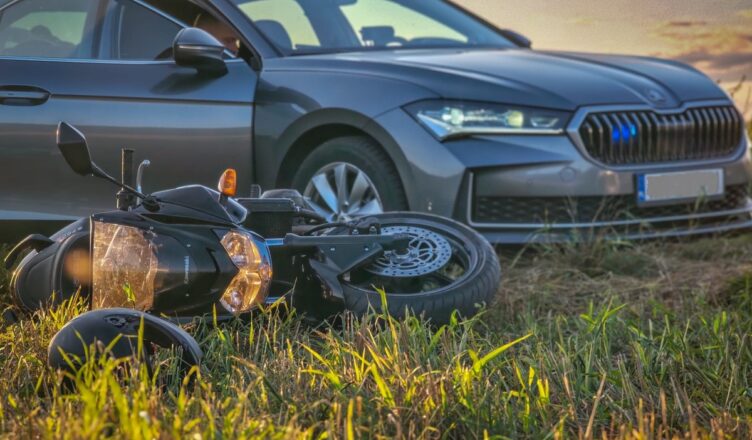 Policyjny pościg za nietrzeźwym motocyklistą, który nie zatrzymał się do kontroli drogowej
