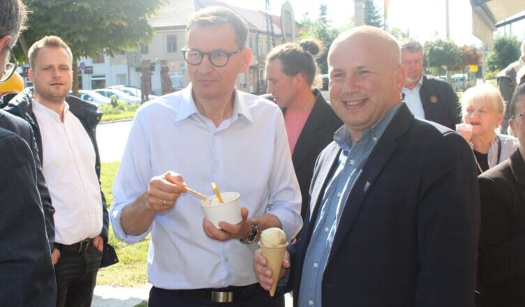 Mateusz Morawiecki w Jadowie. Mówił o inwestycjach w gminach i bezpieczeństwie
