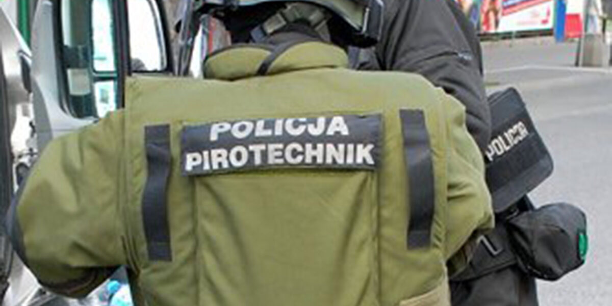 Zadzwonił na numer alarmowy i zagroził użyciem materiałów wybuchowych. Został zatrzymany przez policjantów