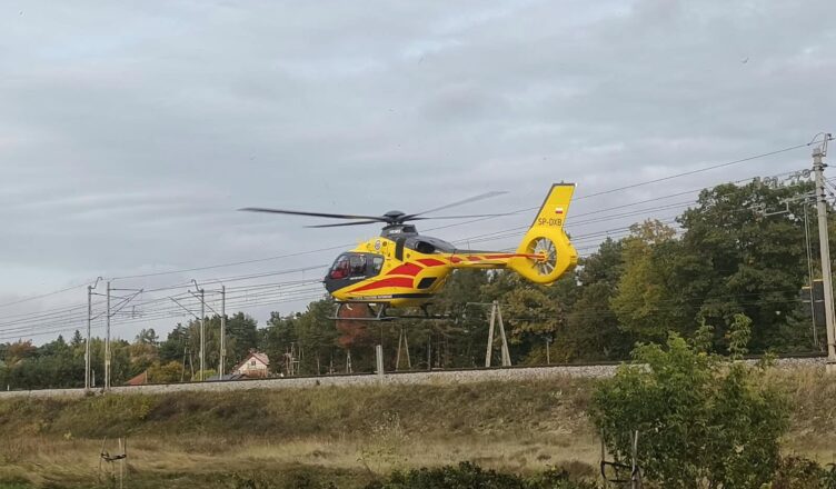 Dramat w Pomiechówku. Dziecko poparzone gorącym płynem, lądował śmigłowiec LPR